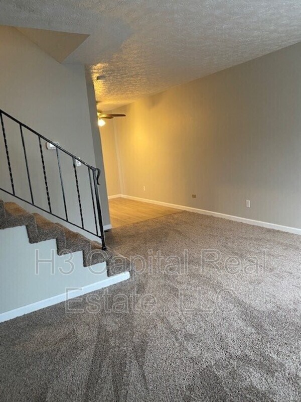 Building Photo - 1409 Poplar St