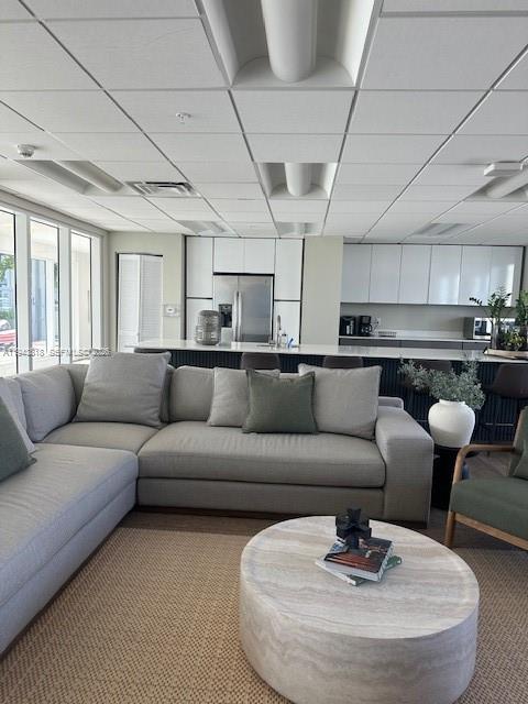 Building Photo - 321 NE 26th St