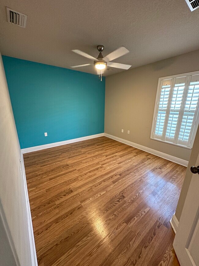Building Photo - 3702 Brantley Cir