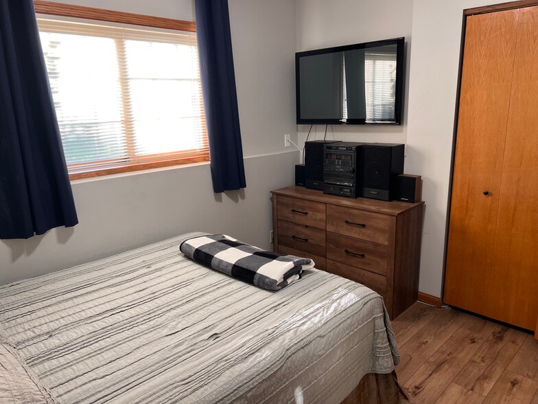 Lower level bedroom #3 - 824 N Clover Ln