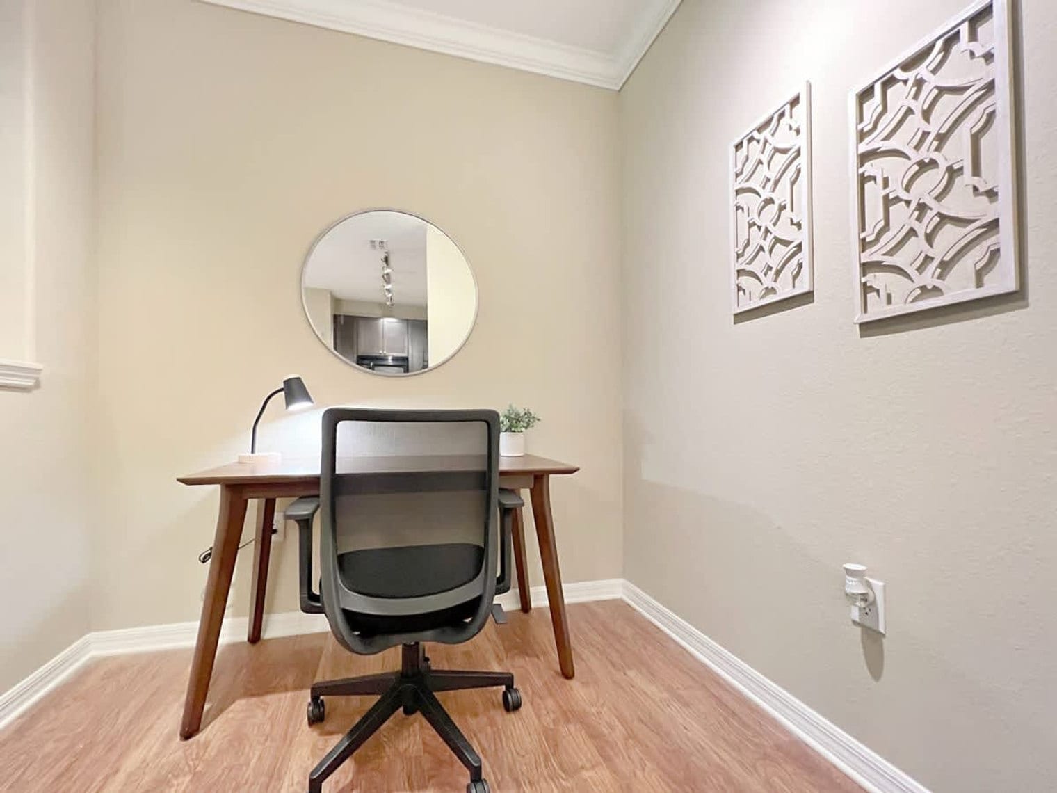 Building Photo - 1770 Bearberry Cir