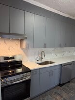 Building Photo - 123 High St