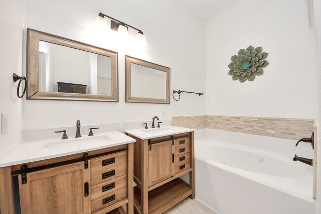Building Photo - 21019 Stoney Haven Dr