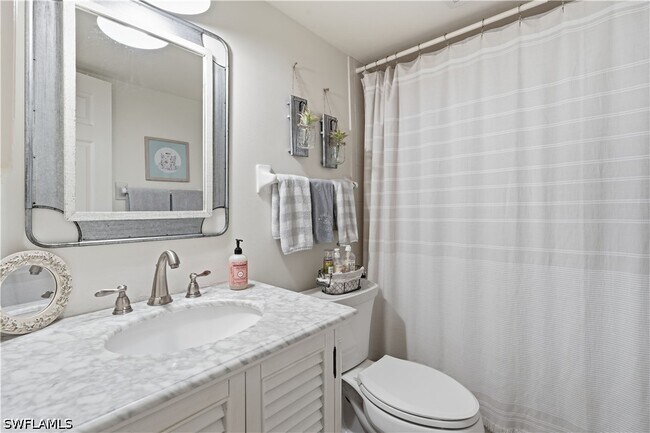 Building Photo - 9375 Gulf Shore Dr
