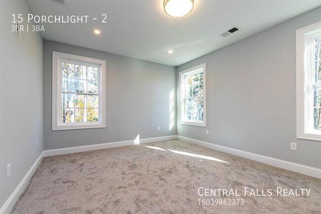 Building Photo - 15 Porch Lgt Dr