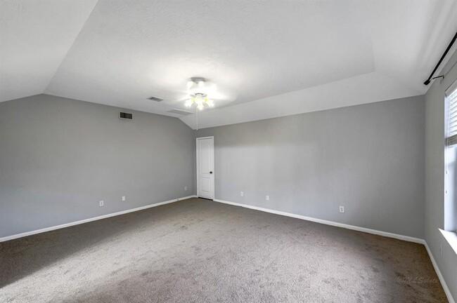 Building Photo - 22435 Stamford Brook Ct