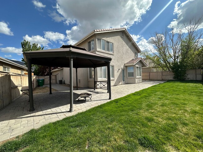 Building Photo - Beautiful home in Damonte Ranch Area