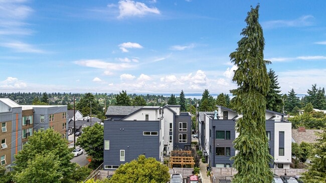 Building Photo - Hip and Modern Townhome In Greenwood!  Two bedrooms plus Flex Space Room