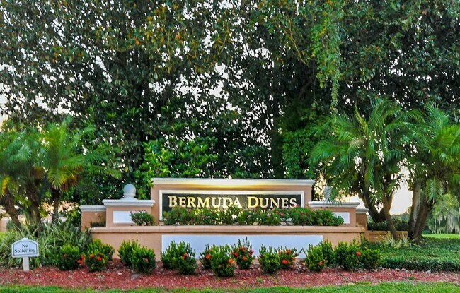 Building Photo - ~3/2~Westpointe Blvd~Bermuda Dunes~Stunning Gated Community!