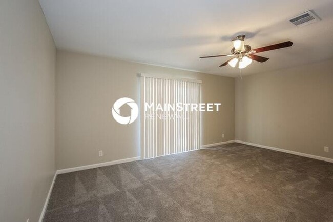 Building Photo - 3 Bedroom Pet-Friendly Home in LAS VEGAS, NV with Main Street Renewal