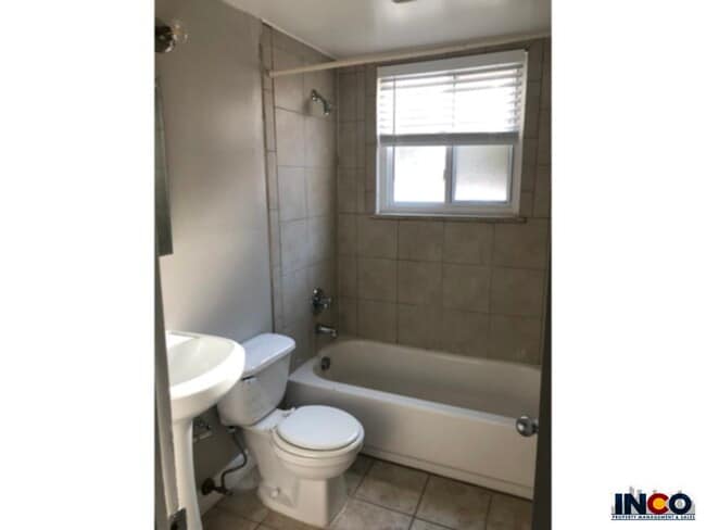 Building Photo - 1885 S Jackson St