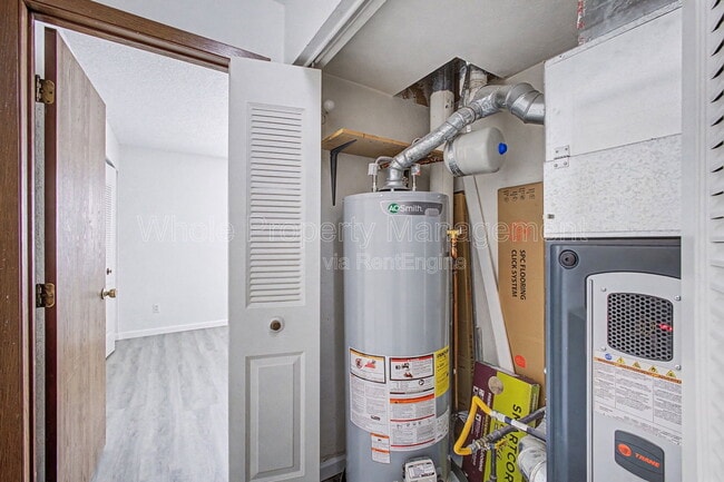 Building Photo - 2750 W 86th Ave