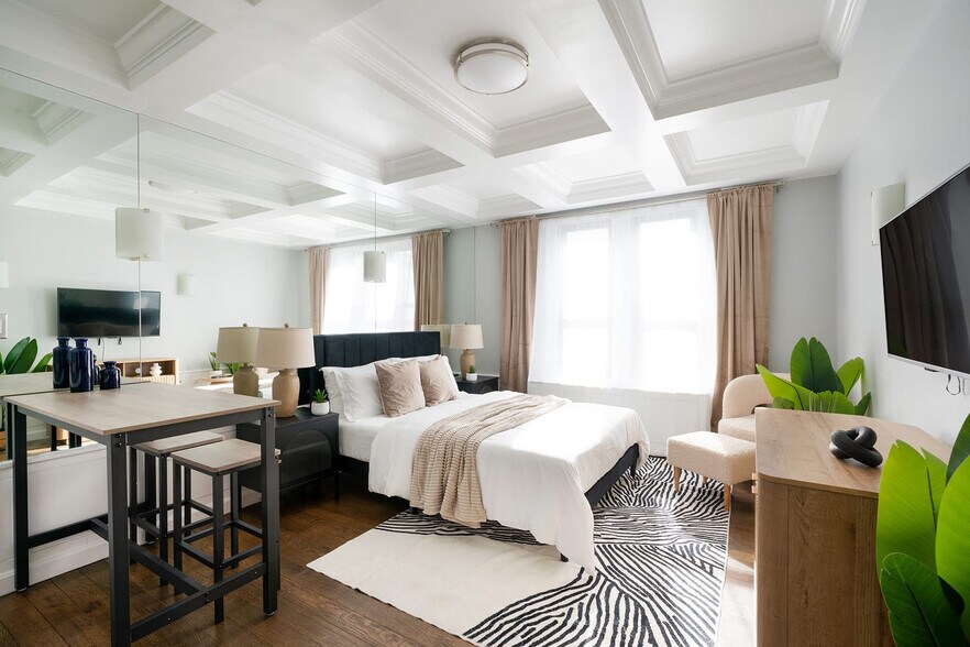 Primary Photo - 240 W 73rd St