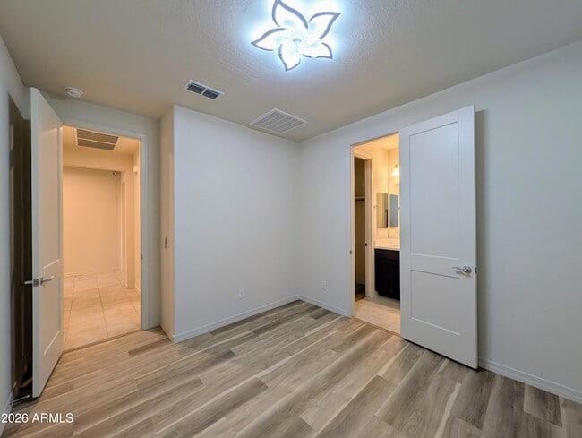 Building Photo - 5902 N 86th Dr