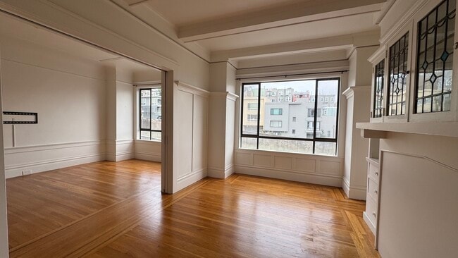 Building Photo - 1336 Broadway