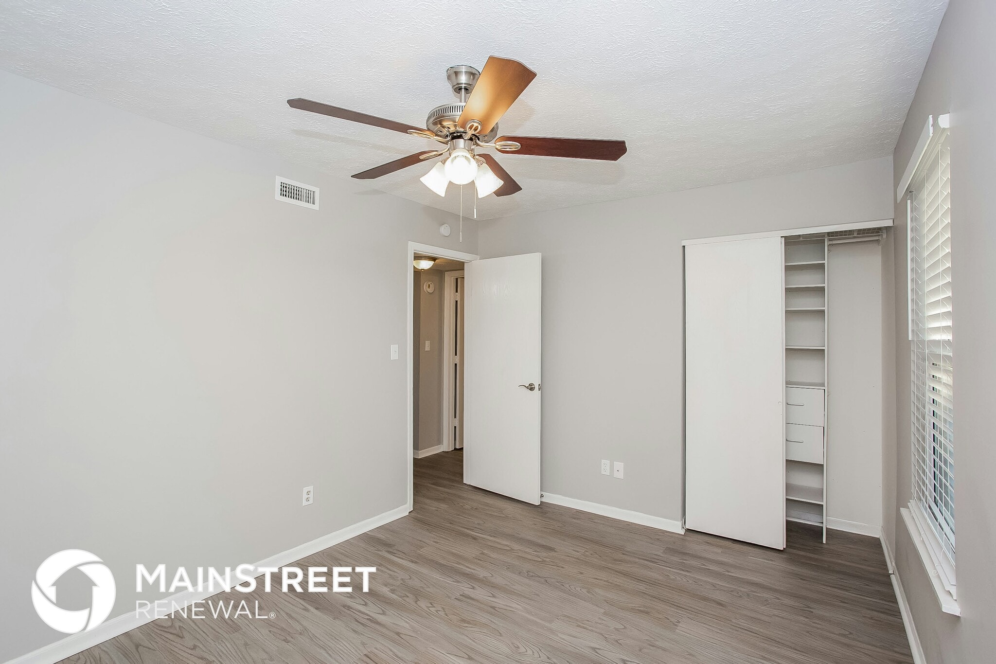 Building Photo - 3811 Oil Creek Dr