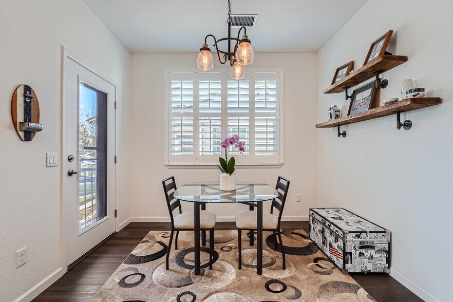 Dining Room area with views - 4526 Copeland Cir