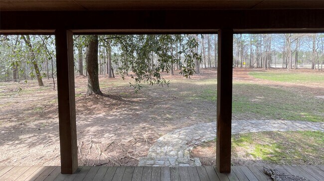 Building Photo - 2018 FM 1486