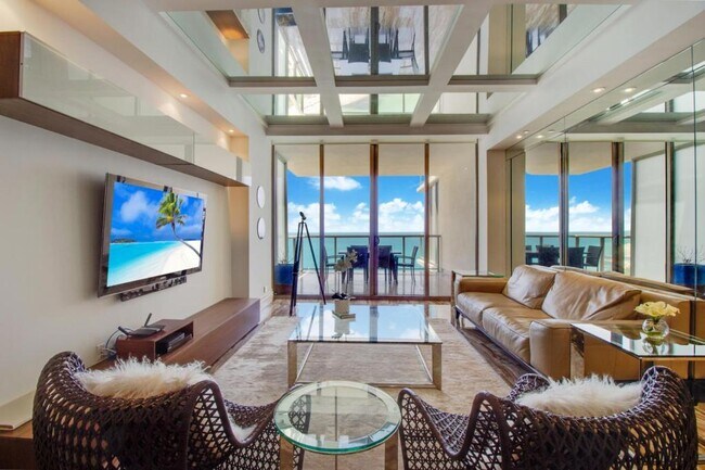 Building Photo - 9703 Collins Ave