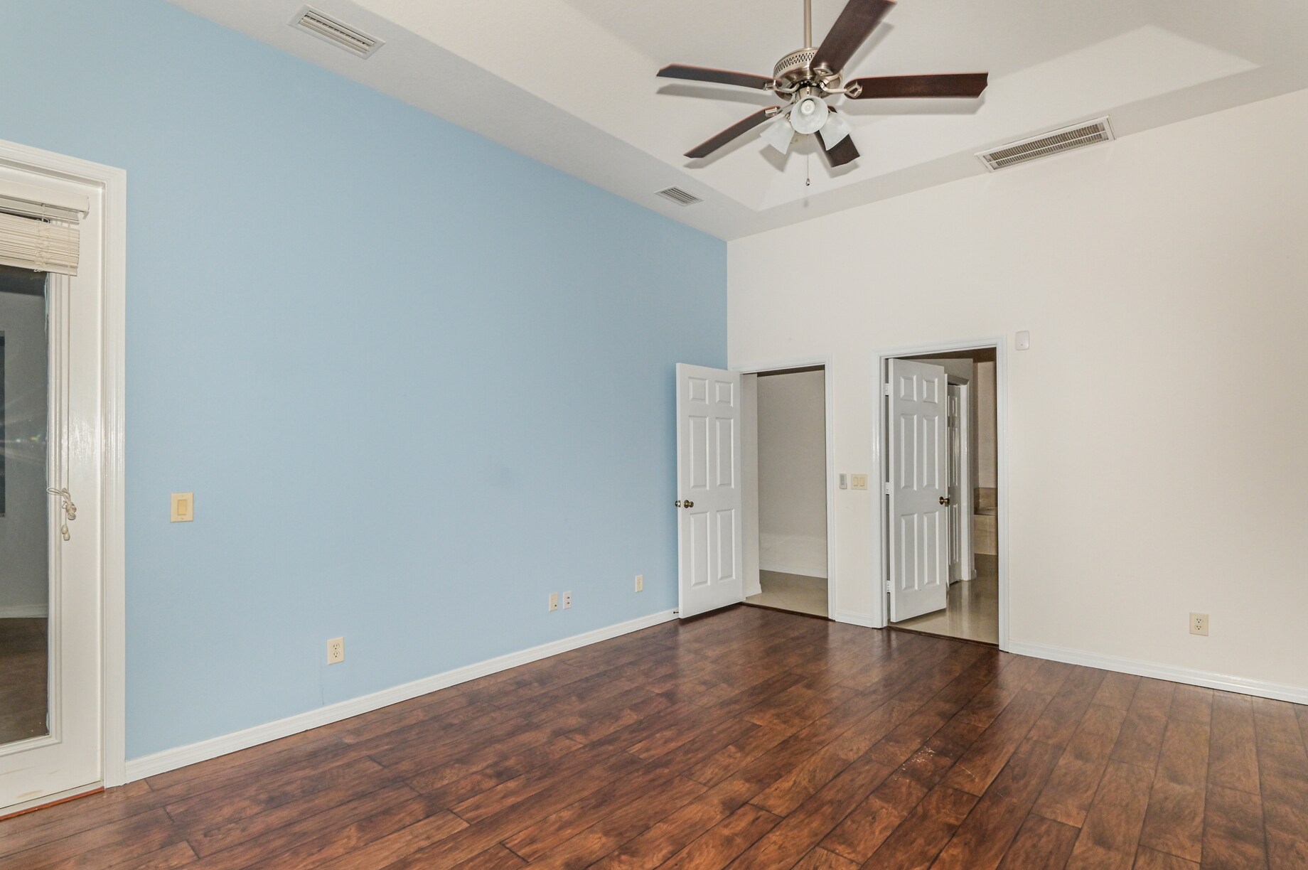 Master Bedroom - 1896 N Ravenwood Pt
