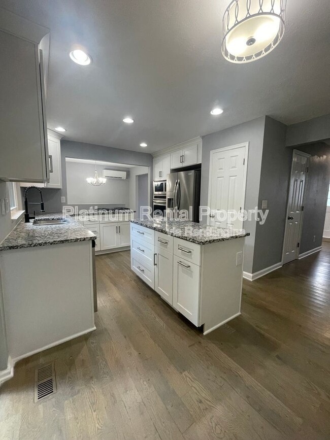 Building Photo - 3757 Peachtree Corners Cir