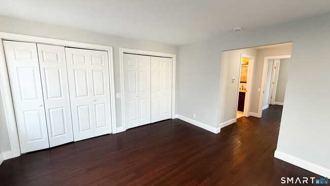 Building Photo - 271 Seaside Ave