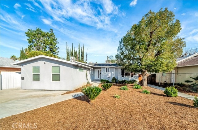 Building Photo - 6846 Glade Ave