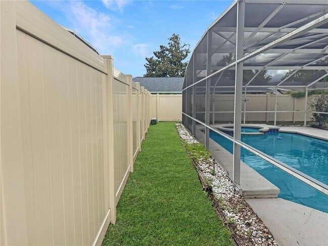 Building Photo - 7308 Wethersfield Dr