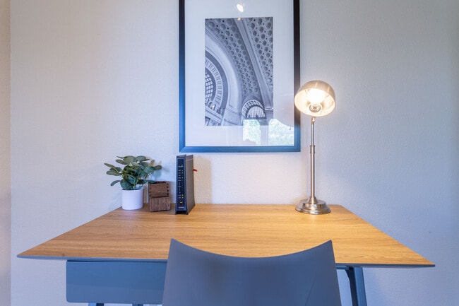 Building Photo - 34807 N 32nd Dr