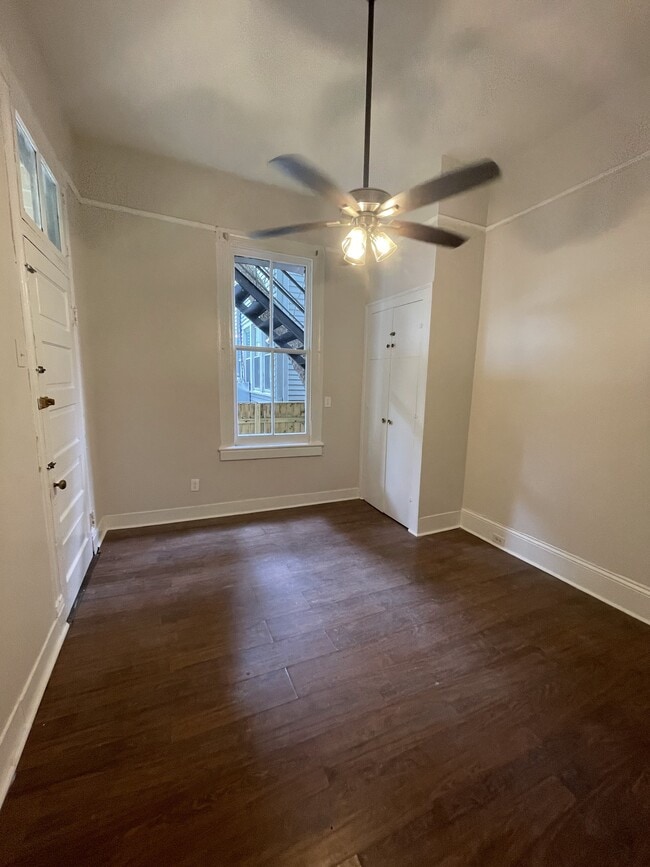 Building Photo - 5226 Perrier St