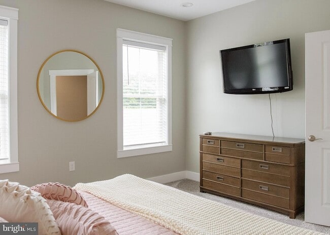 Building Photo - 23296 Wilder Way