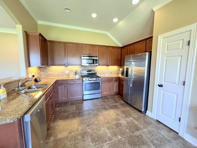 Building Photo - Savannah Place in South Bossier
