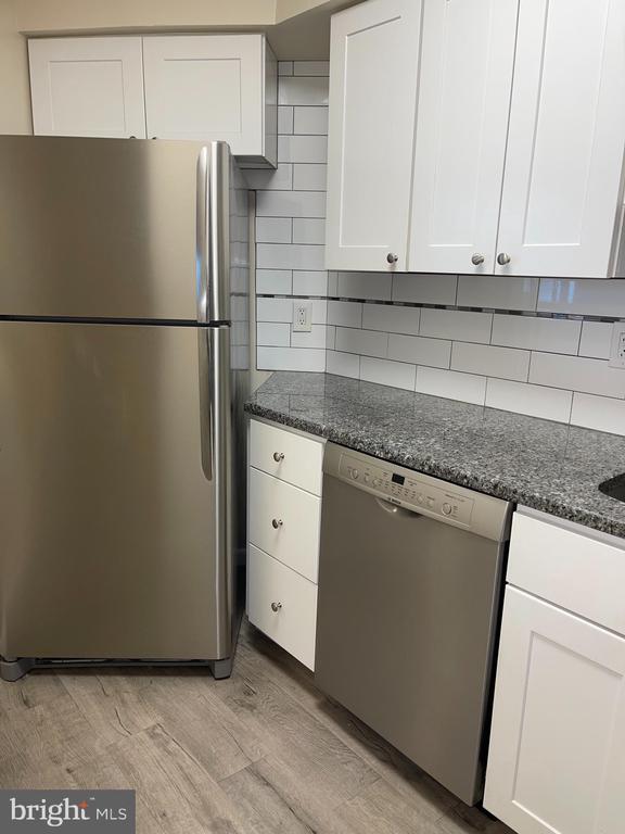 Building Photo - 1420 Locust St