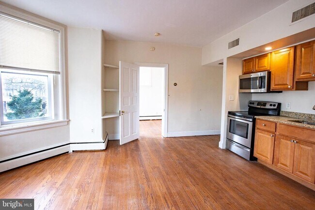 Primary Photo - 1400 Delaware Ave