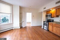 Building Photo - 1400 Delaware Ave