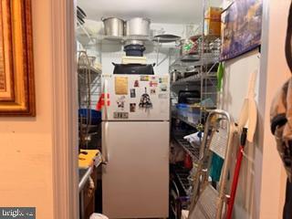 Building Photo - 736 S 8th St