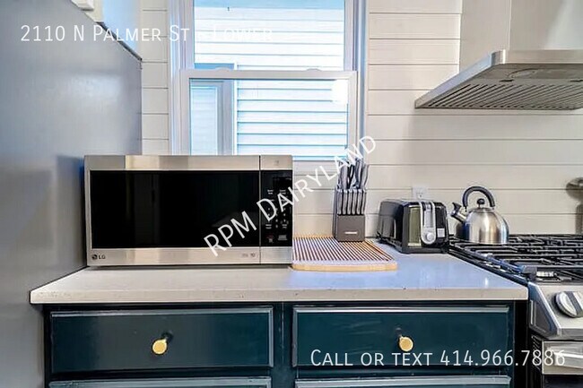 Building Photo - 2110 N Palmer St