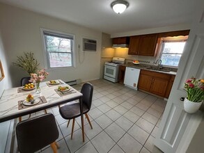 Building Photo - 368 New York Ave