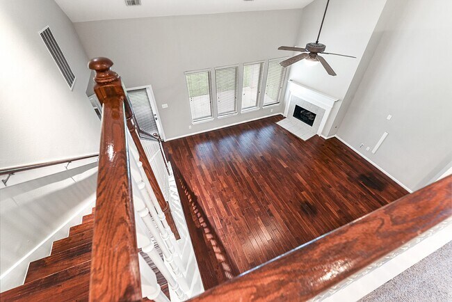 Building Photo - 5035 Logans Landing Ln