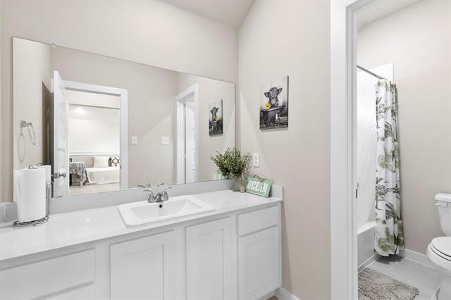 Building Photo - 615 Cottage Wood Dr