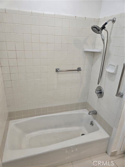 Building Photo - 14001 Dunrobin Ave