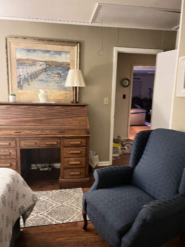 Building Photo - 4241 Springhill Dr