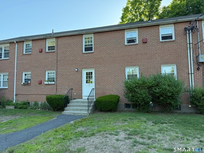 Building Photo - 23 Brickyard Rd