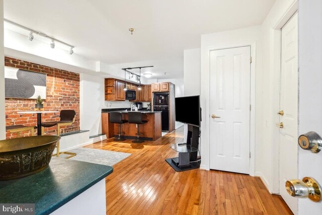 Building Photo - 1514 21st St NW