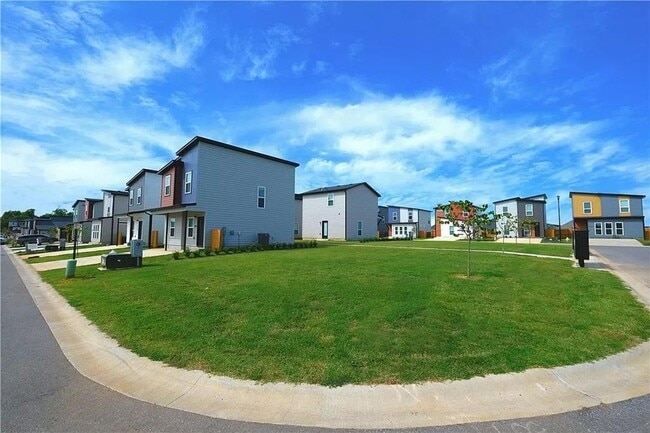 Building Photo - 970 Boardwalk Ave