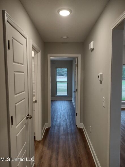 Building Photo - 620 Westfield Dr