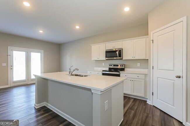 Building Photo - 117 Bentwater Wy