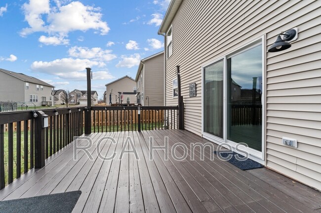 Building Photo - 7827 Wedgetail Drive