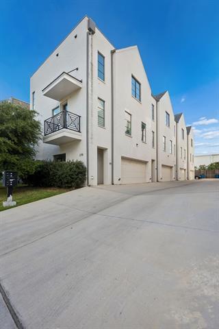 Building Photo - 2715 Kimsey Dr