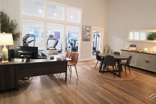 Building Photo - 5388 Flintstone Dr